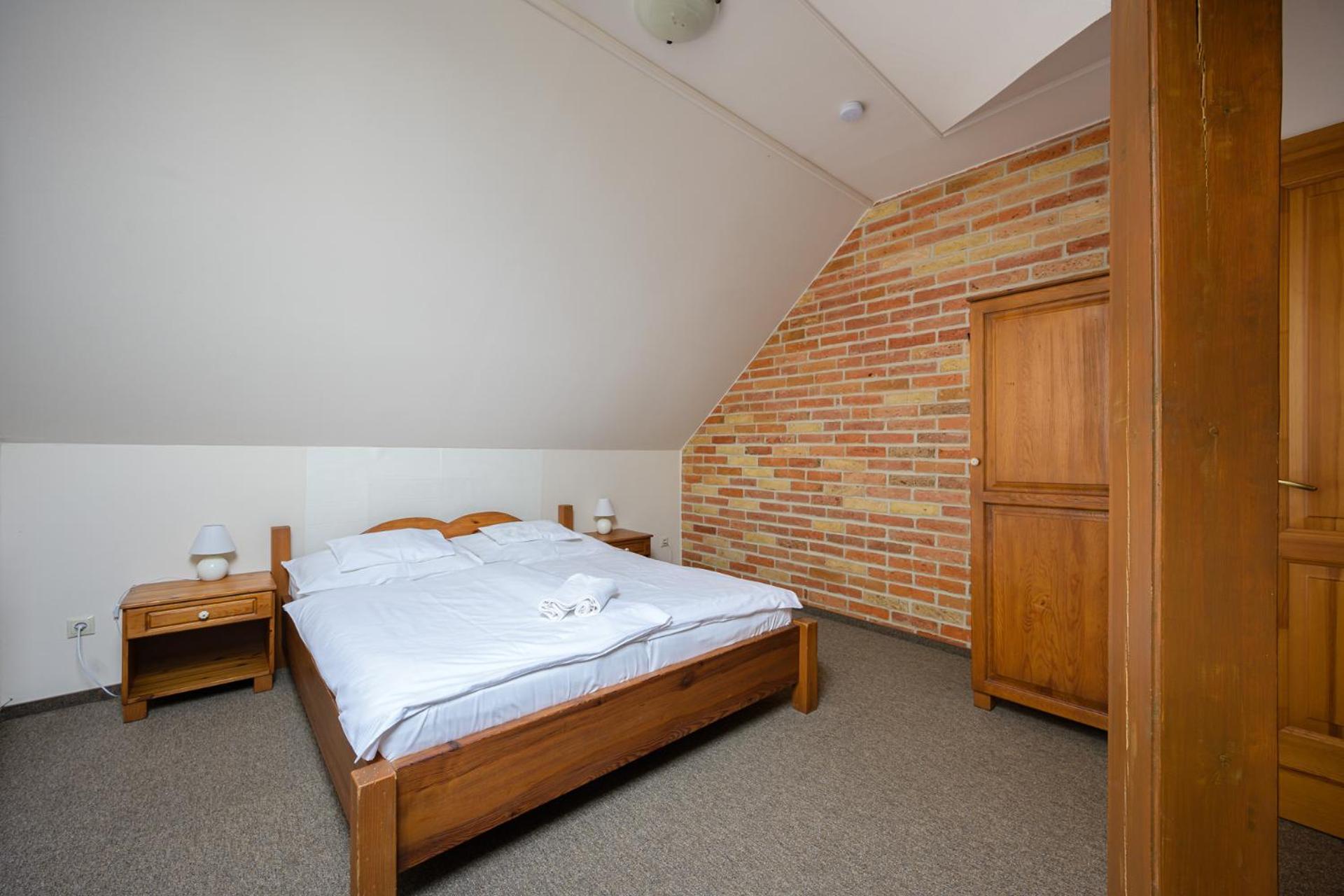 Vinatus Pince Hotell Villány Exteriör bild